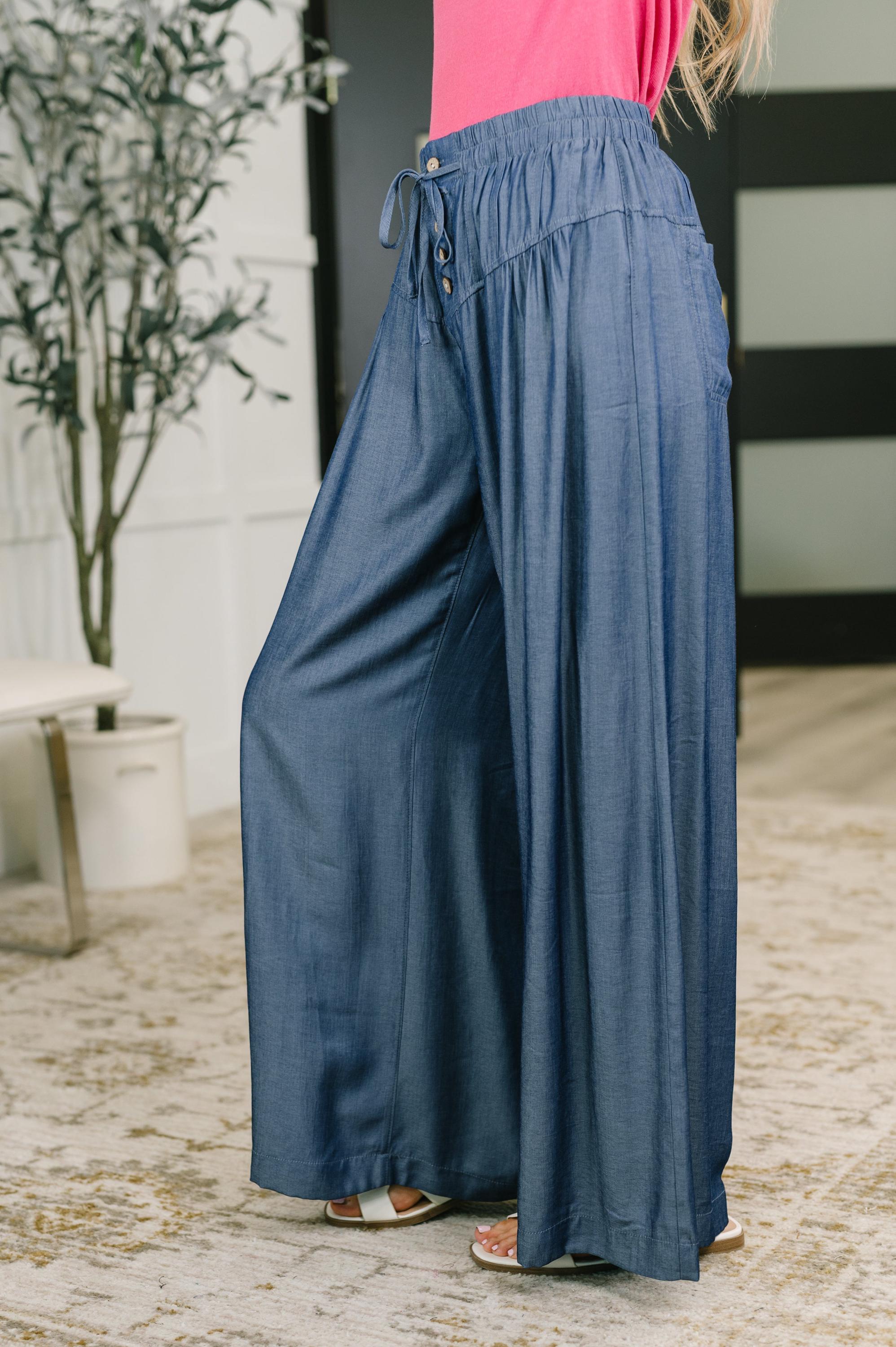 Womems Wide Leg Pants Stroll With a Friend Wide Leg Bottoms — view 4
