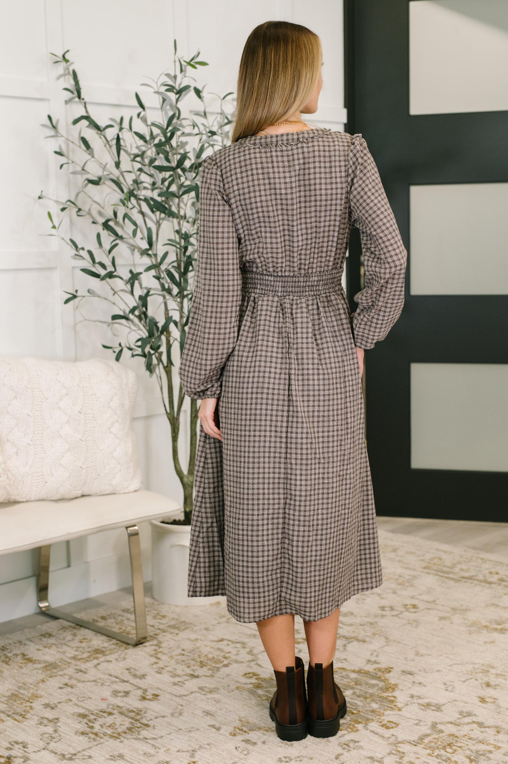 Fall Fairytale Plot Plaid Midi Dress — view 5