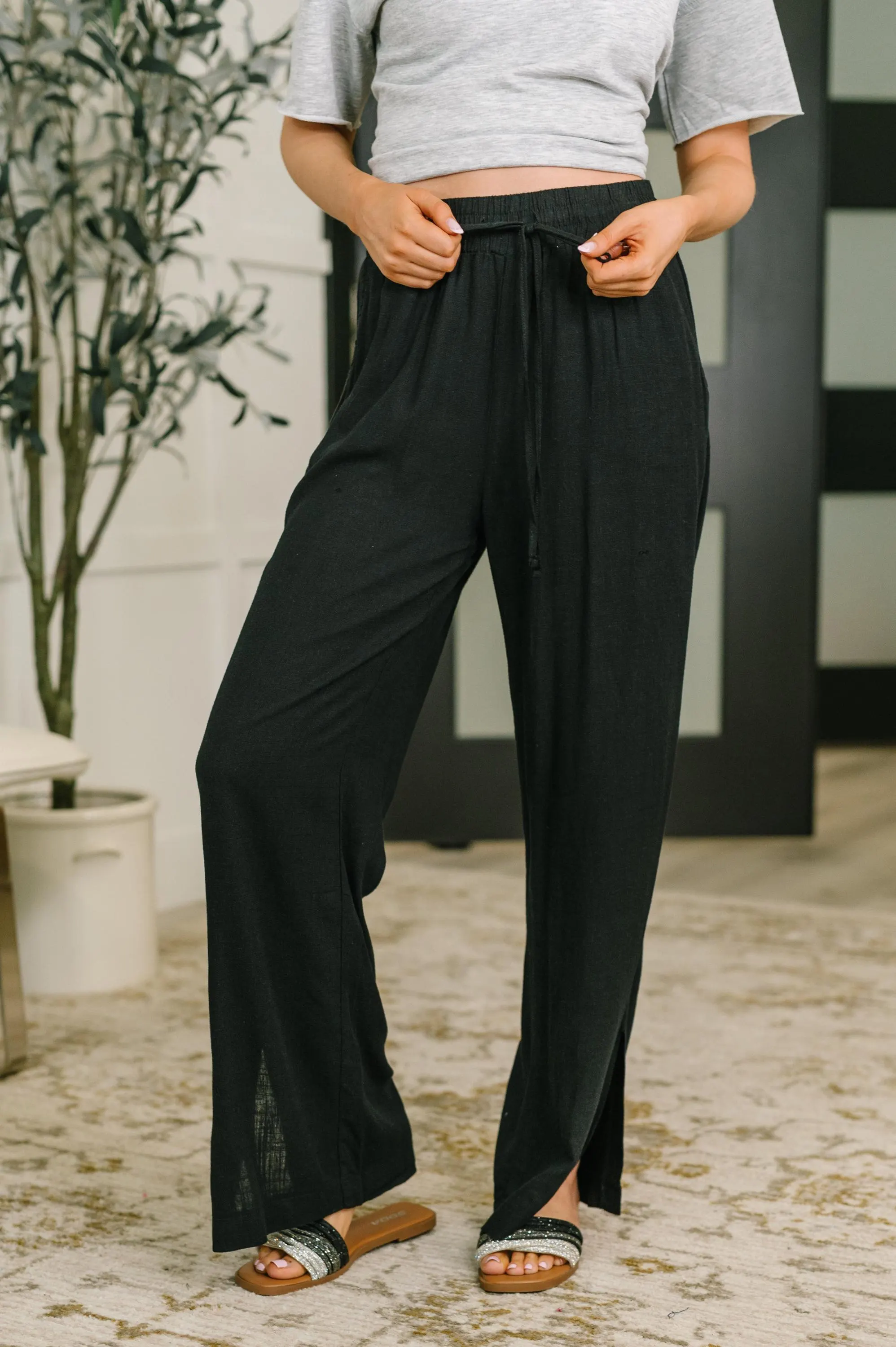Straight Leg Lounge Linen Pants in Light in Black