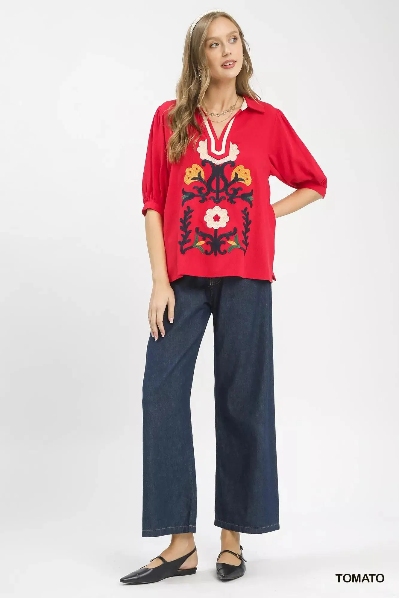 Watering the Garden Linen Blouse in Tomato — view 4
