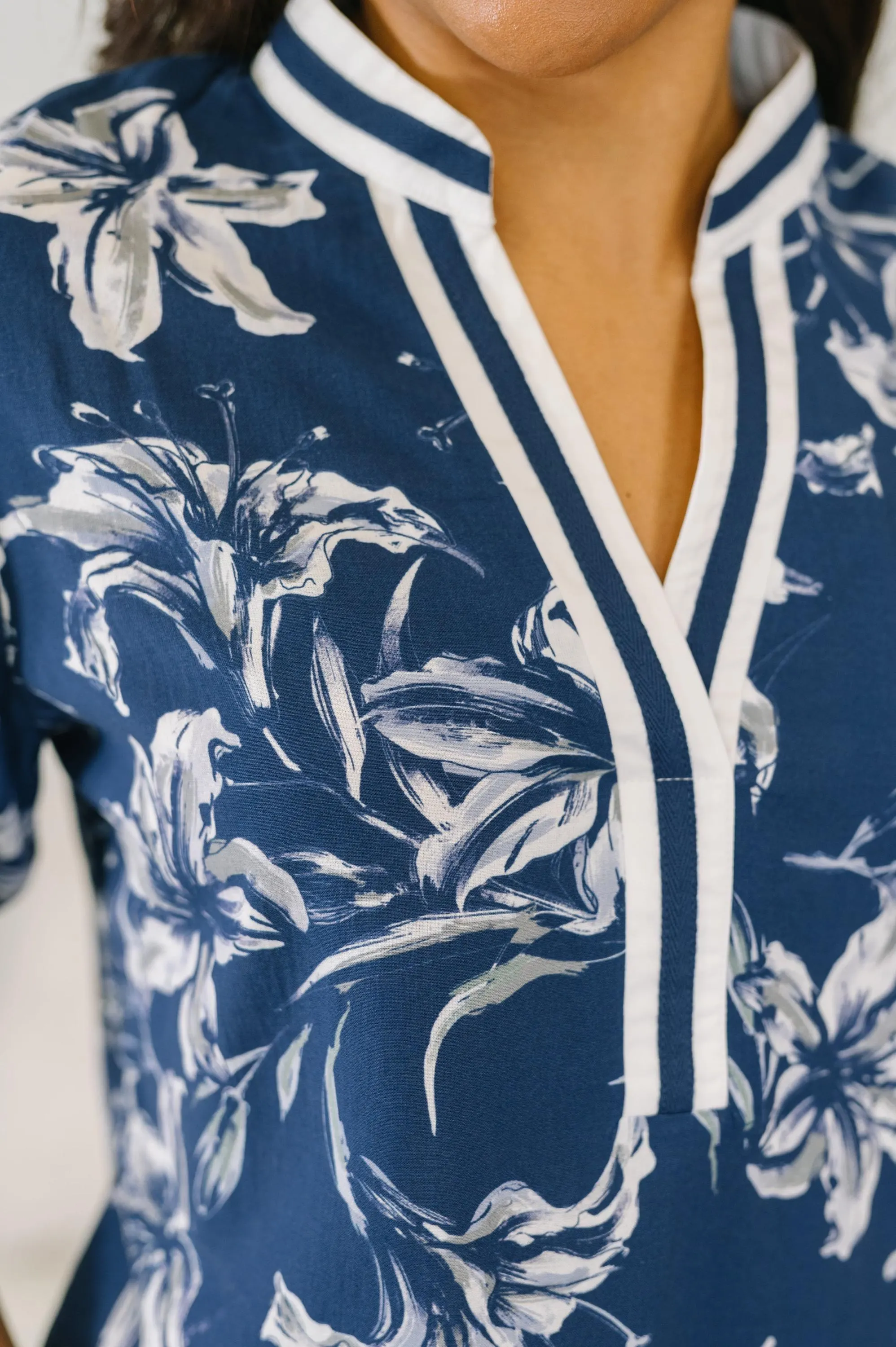 Retro Puff Sleeve Floral Cotton Blouse — view 2