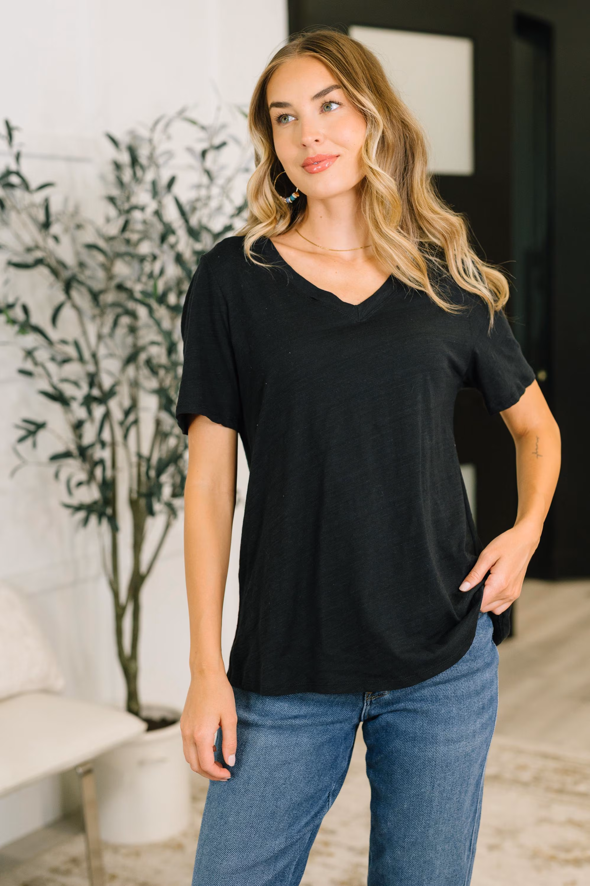 Easy Days V-neck Cotton Tee in Black