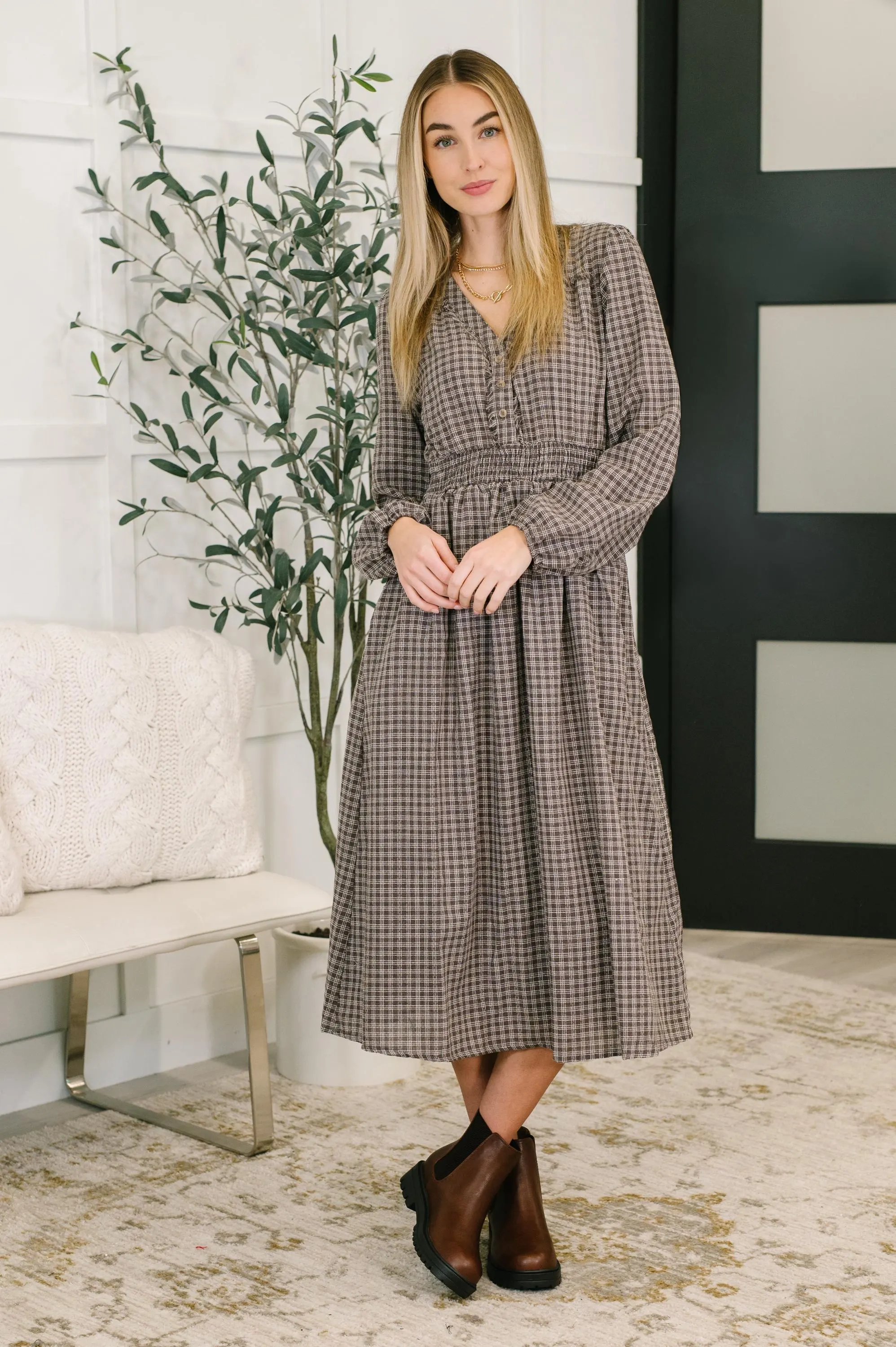 Fall Fairytale Plot Plaid Midi Dress