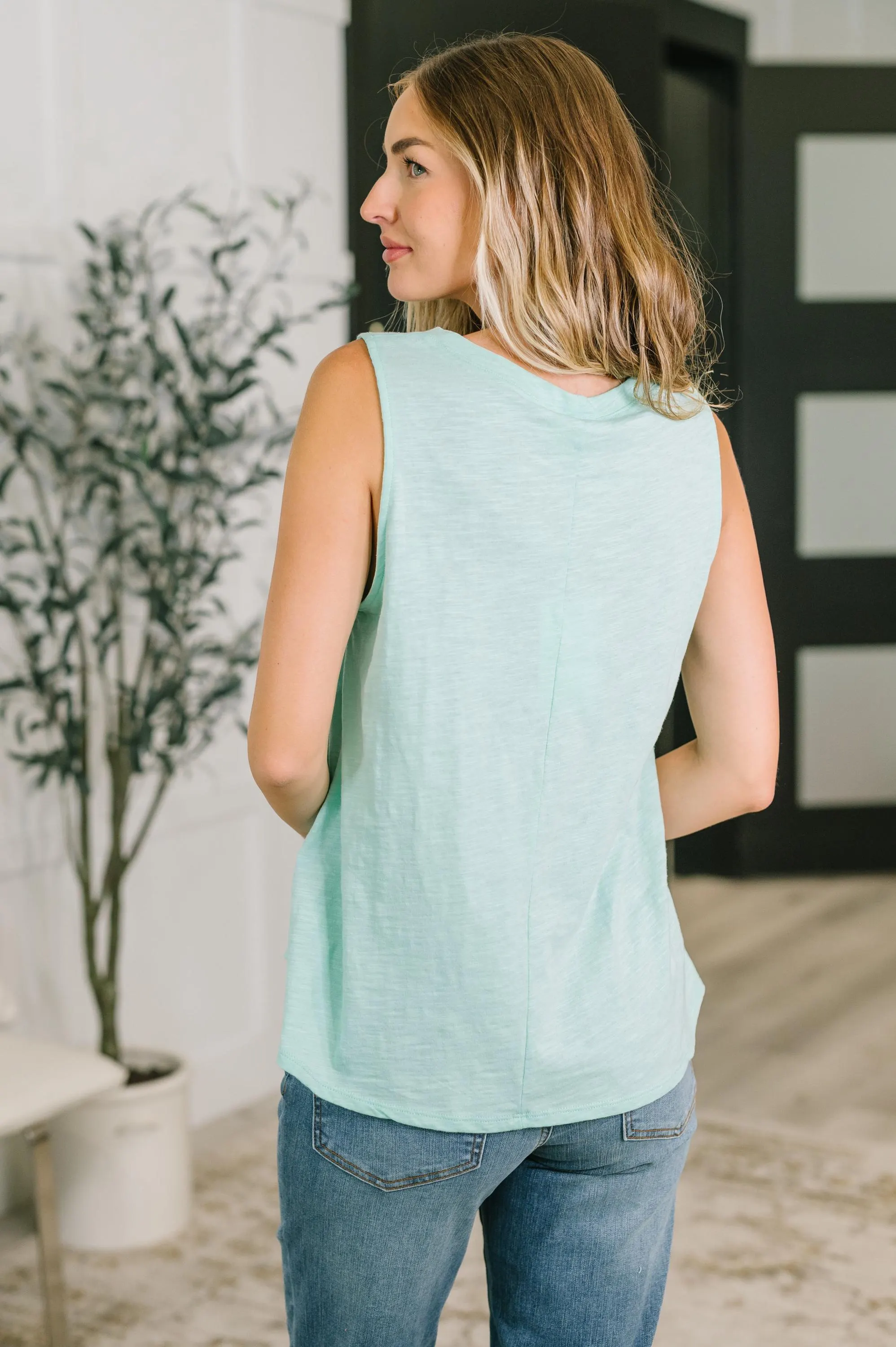 Getting Good V-neck Tank in Mint — view 6