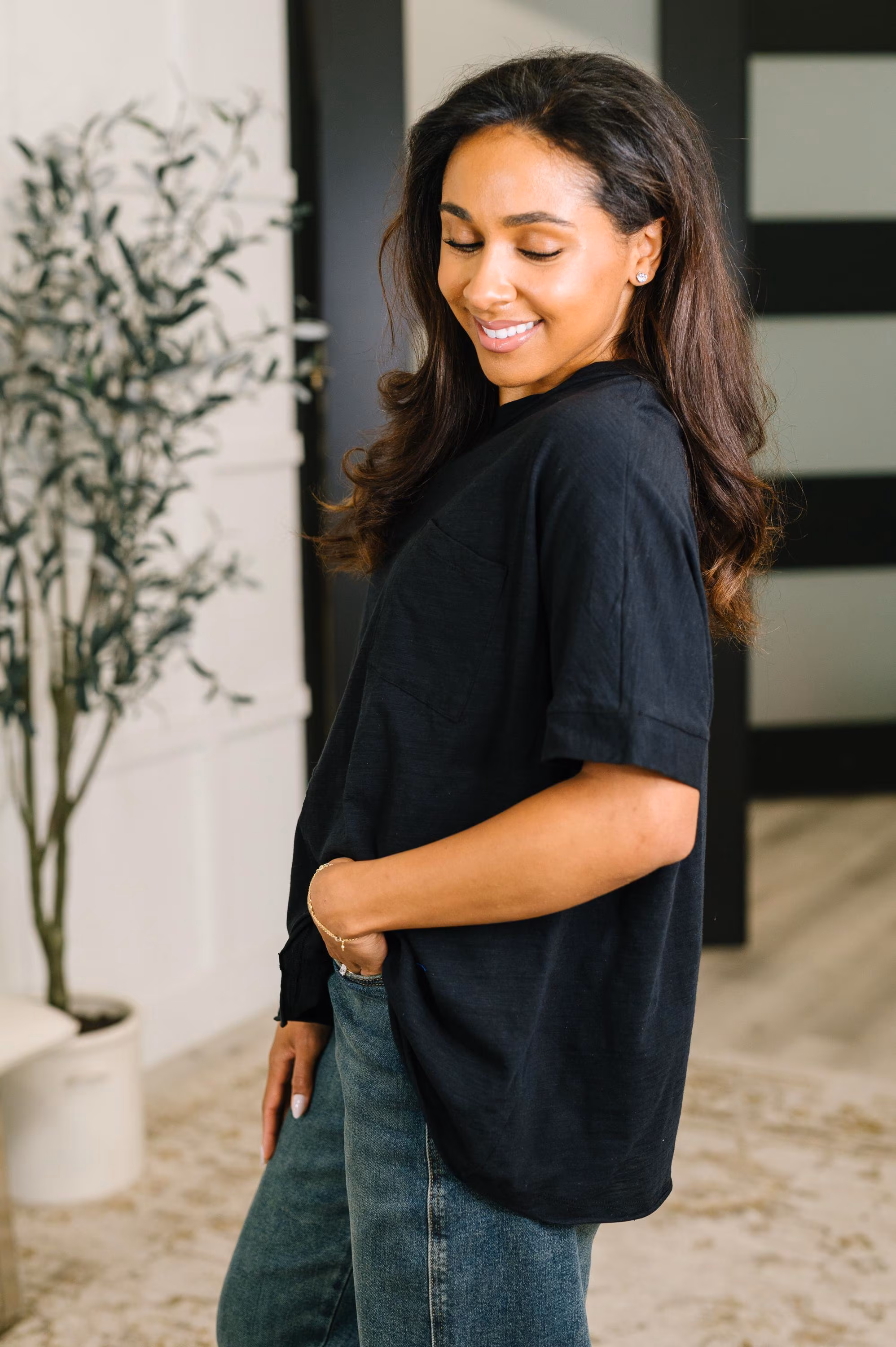 Relaxed Basic Cotton Tee in Black — view 4