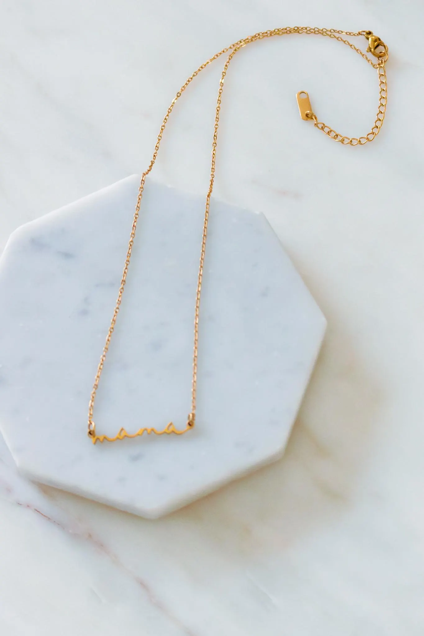 Gift for Mom 18K Gold Mama Necklace — view 8