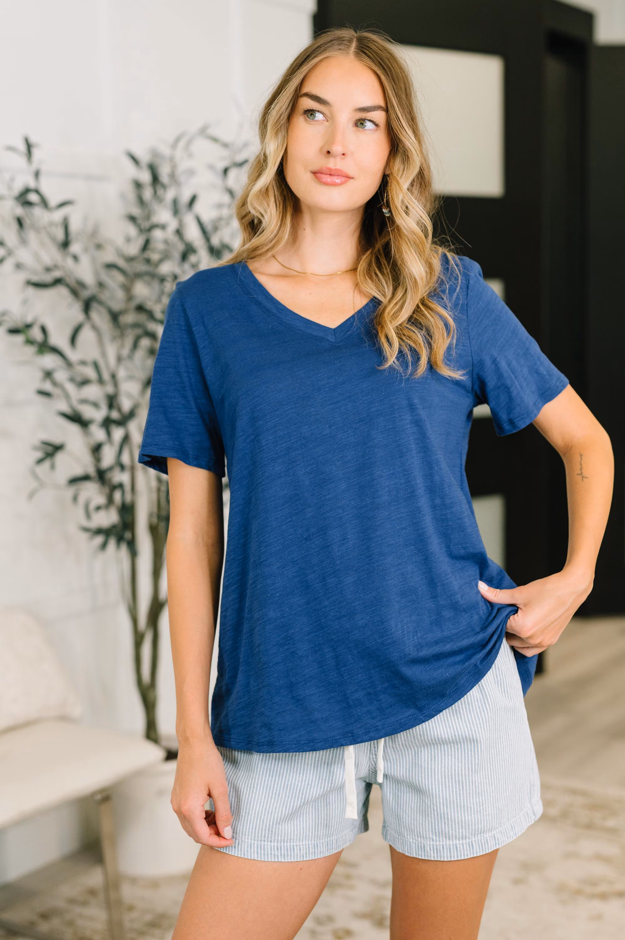 Easy Days V-neck Cotton Tee in Navy